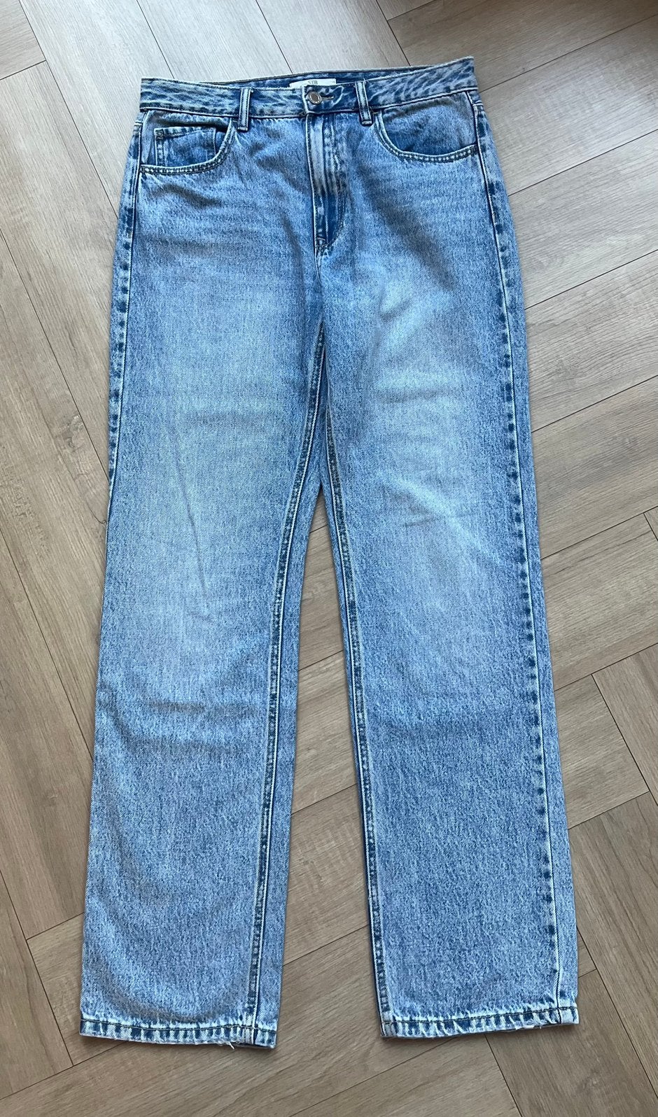 Mooie Stradivarius jeans 40, Ophalen of Verzenden, Nieuw, Blauw, W30 - W32 (confectie 38/40)