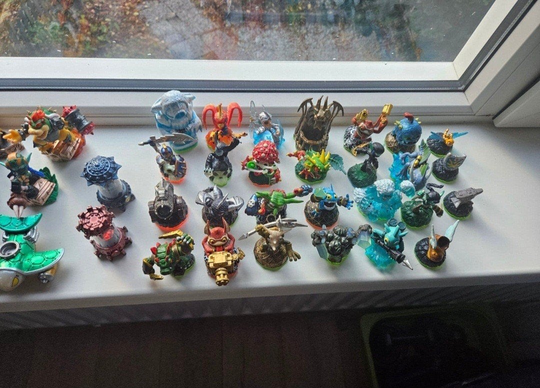 38 skylanders met nintendo wii portal en 6 nintento wii spel, Gebruikt, 2 spelers, Vanaf 7 jaar, Ophalen