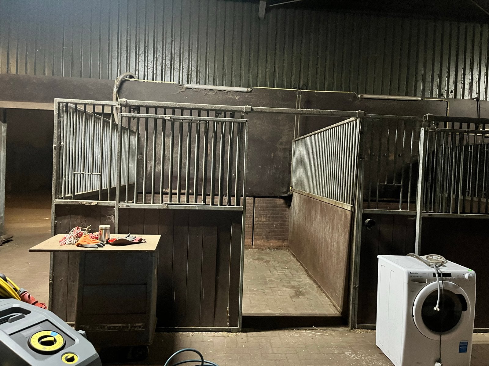 Paardenboxen 8 stuks Corton, Stalling, 4 paarden of pony's of meer