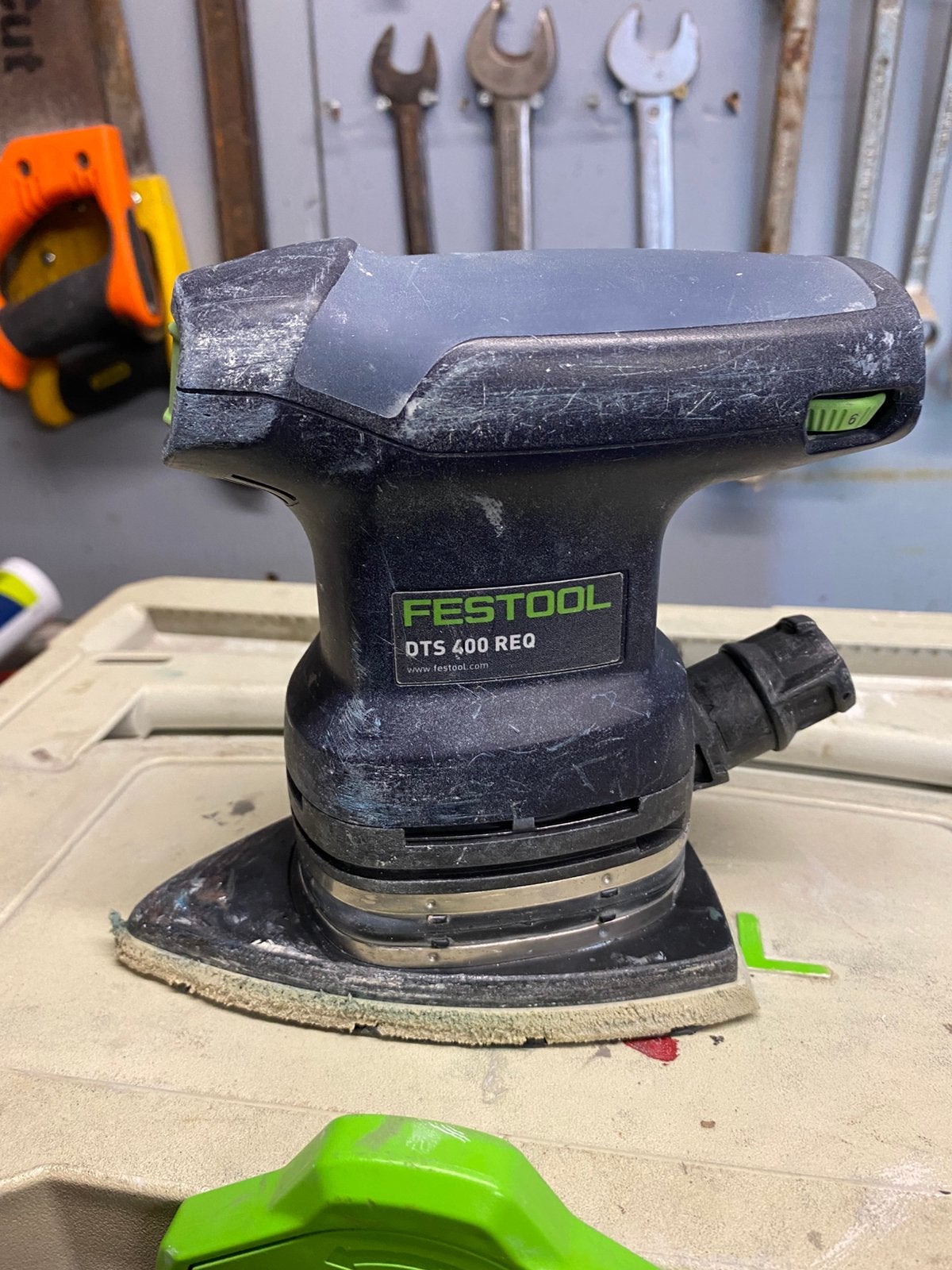 Festool DTS 400 REQ-Plus Delta Schuurmachine + Systainer, Ophalen, Gebruikt, Minder dan 600 watt, Vlakschuurmachine