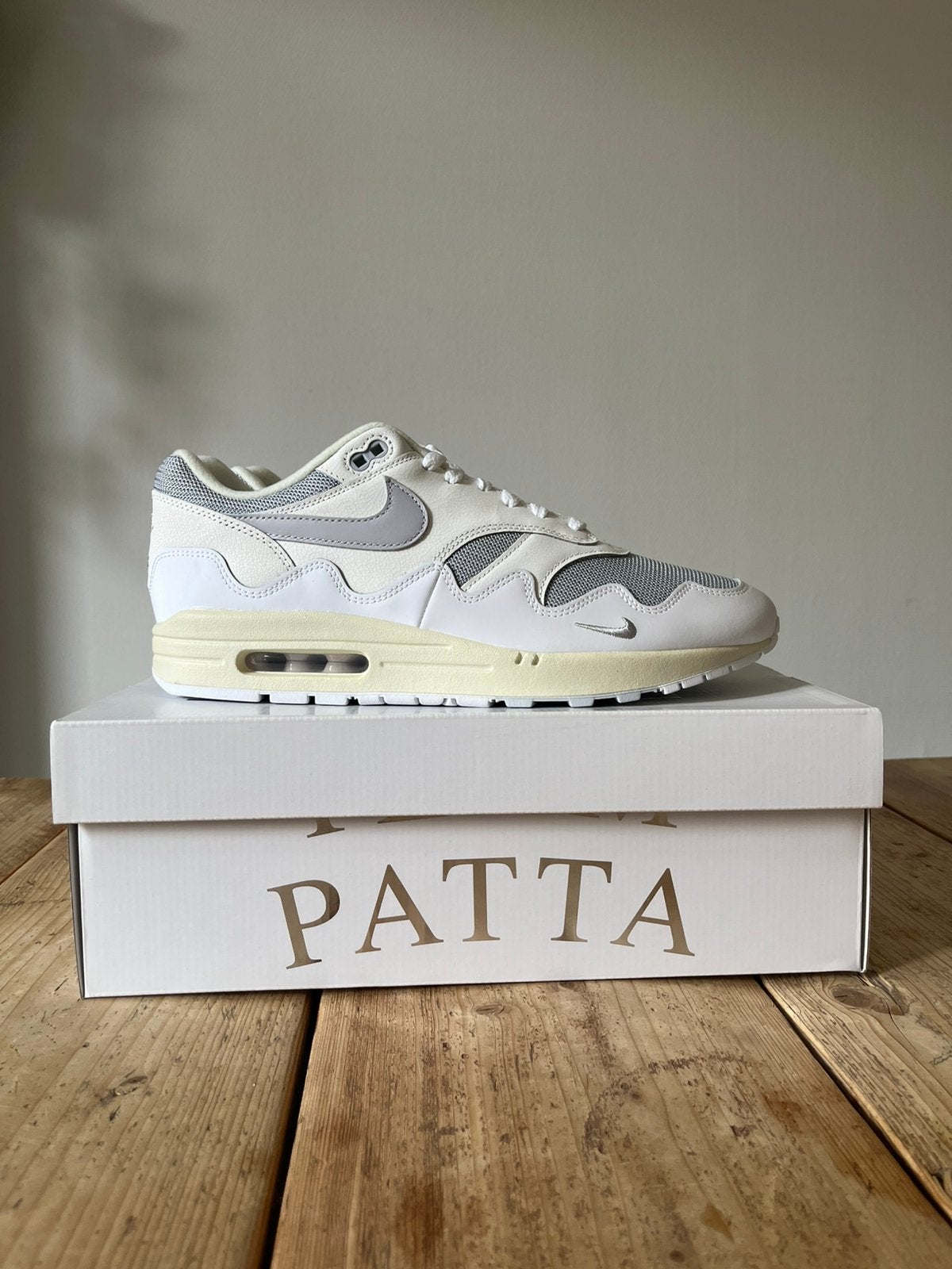 Nike Air Max 1 Patta White maat 45,5 nieuw!, Ophalen of Verzenden, Nieuw, Wit, Sneakers of Gympen