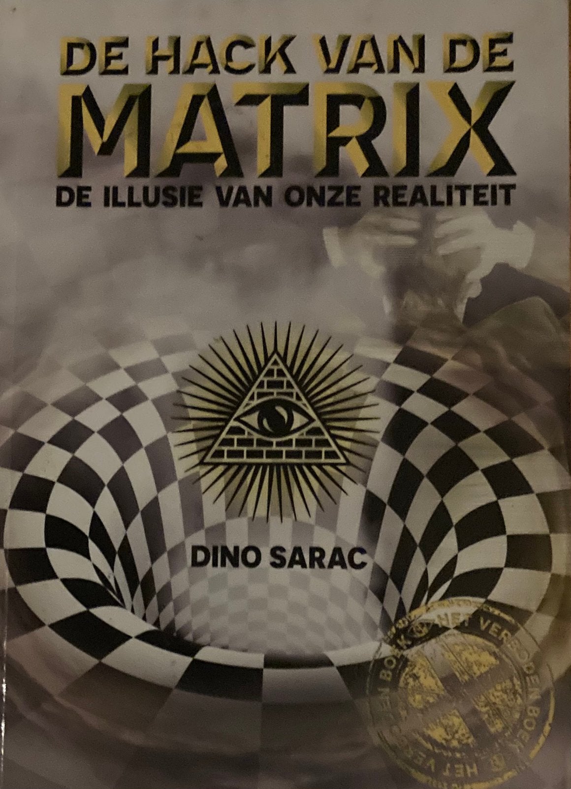 Dino Sarac - De hack van de Matrix, Boeken, Overige typen, Dino Sarac, Ophalen of Verzenden, Zo goed als nieuw