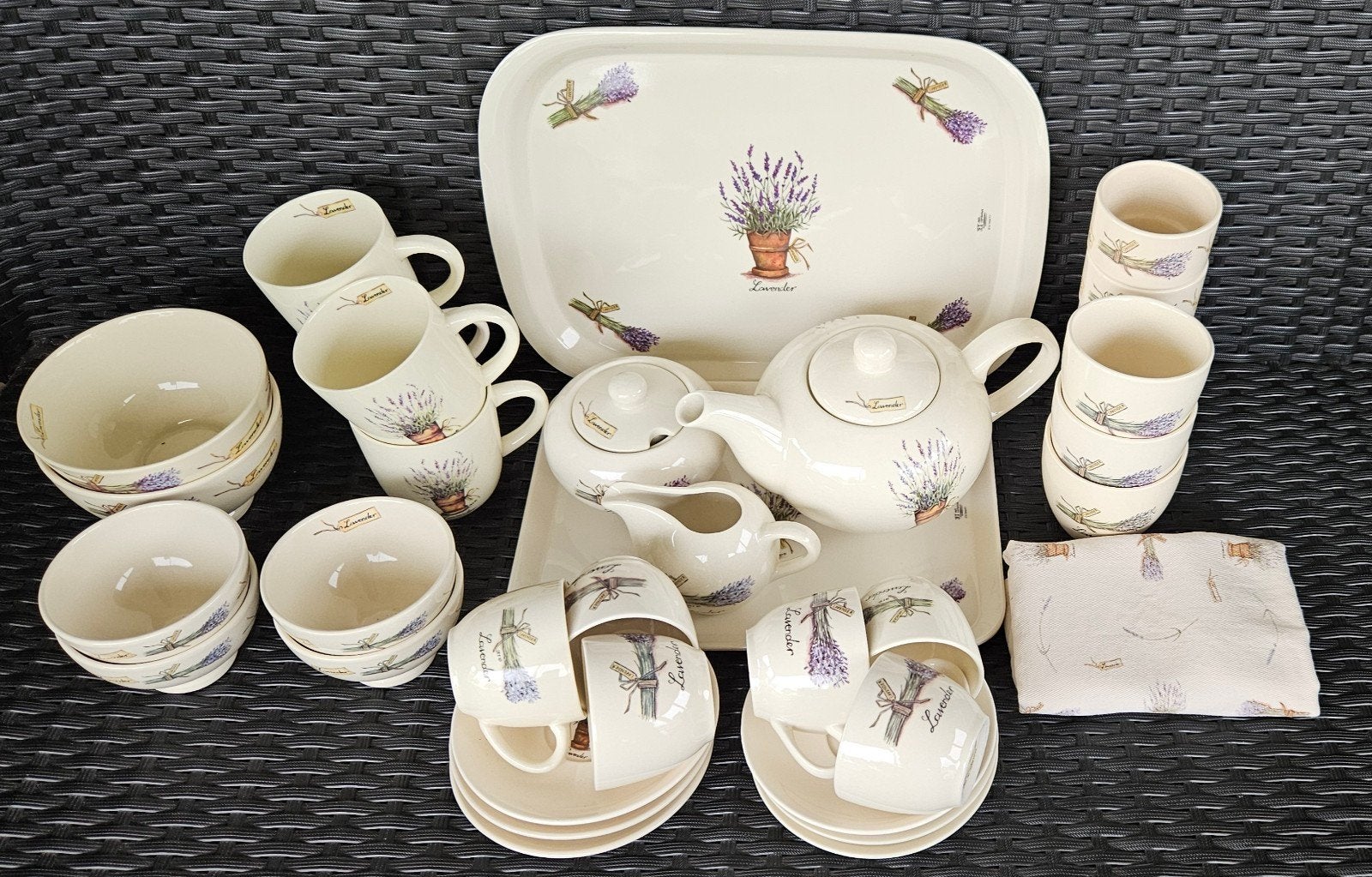 Jet ter Steege Lavendel Servies - Uitgebreid, Ophalen, Porselein, Kop en/of schotel
