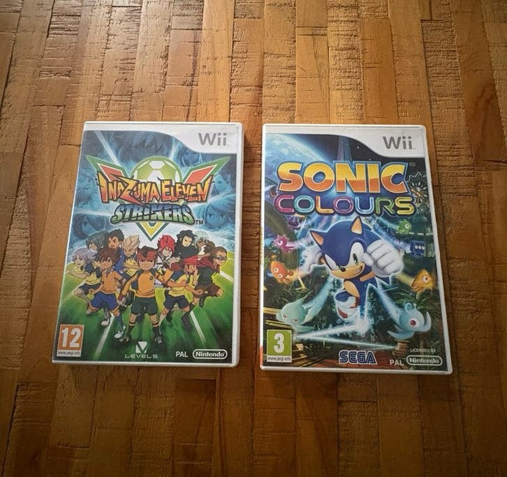 Inazuma Eleven Strikers en Sonic Colours - Wii, Spelcomputers en Games, Verzenden, Zo goed als nieuw, Sport, 3 spelers of meer