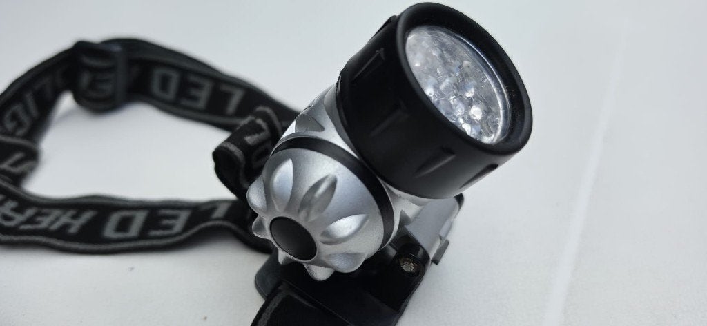 LED Hoofdlamp, Ophalen of Verzenden, Zo goed als nieuw, Batterij