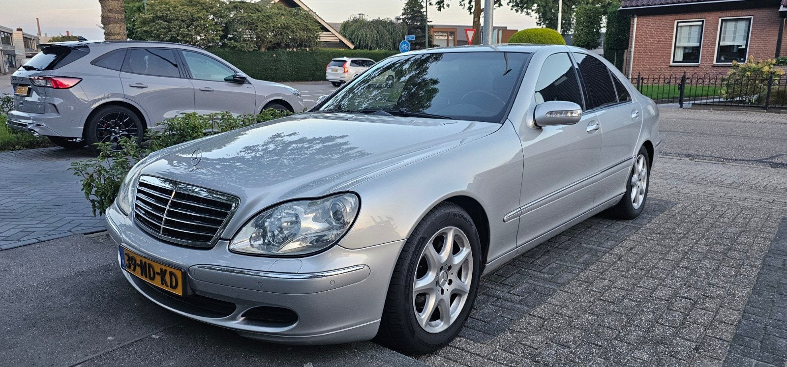 Mercedes-Benz S350 - Dealer Onderh. / NL + NAP / Schuifdak, Automaat, Achterwielaandrijving, Automatische klimaatregeling, Zwart