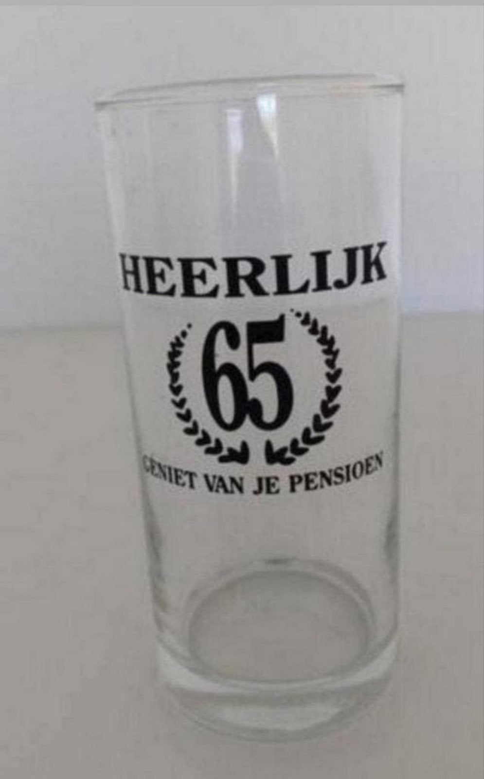 Nieuw Pensioen Glas 65 Jaar - Geniet van je Pensioen, Ophalen of Verzenden, Nieuw