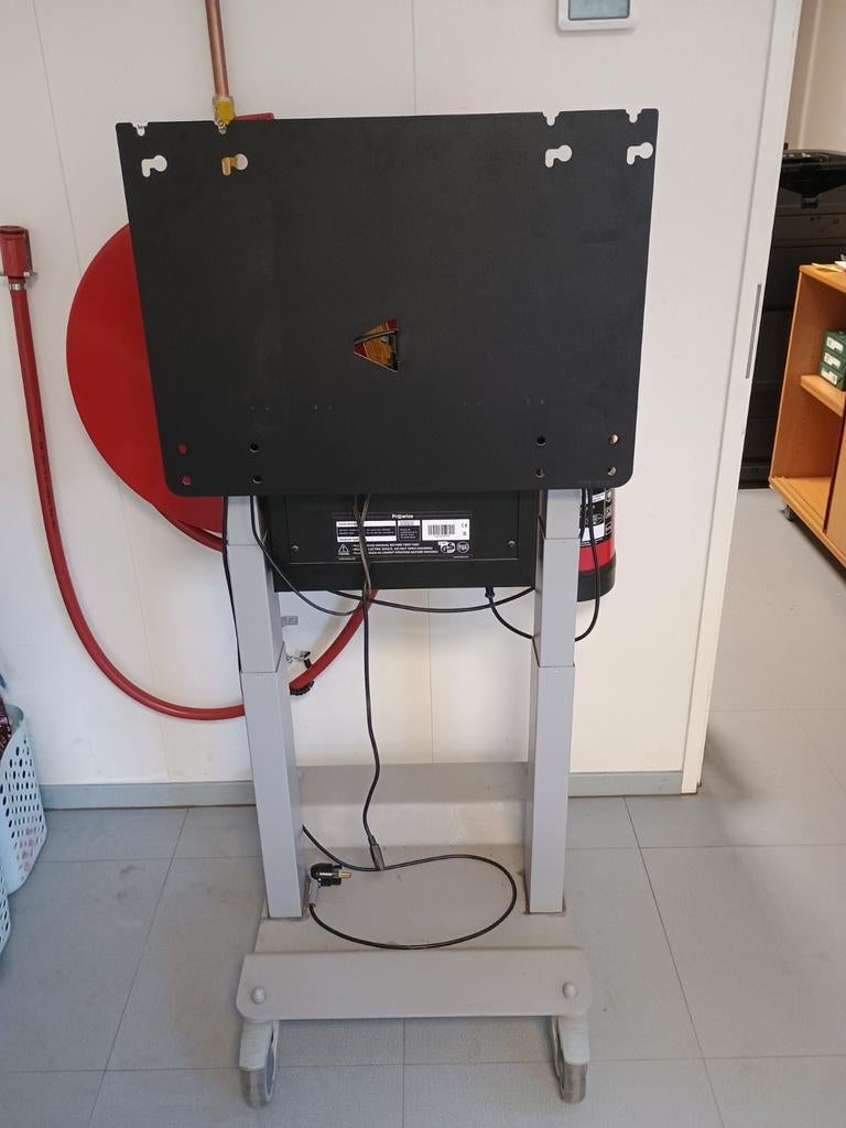 Prowise verrijdbare digibord lift., Computers en Software, Monitoren, Ophalen, Ultra HD (4K), 60 Hz of minder, IPS