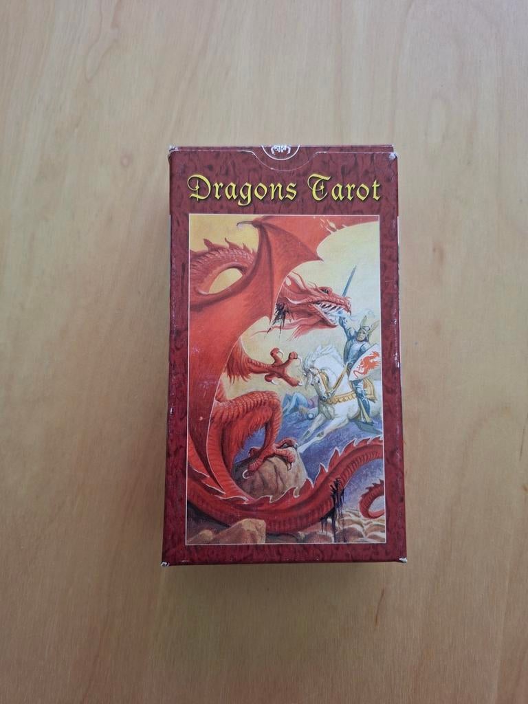 Tarotspel - Draken, Ophalen of Verzenden, Zo goed als nieuw