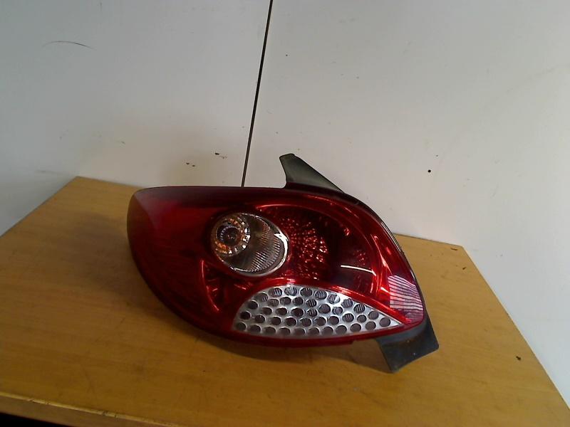 Achterlicht Links Peugeot 206+ (2L/M) (2009-01/2013-08), Kontakt-peugeot@peugeot.com, Gebruikt, Peugeot Deutschland GmbH, Bahnhofsplatz, Rüsselsheim 65423, , Duitsland
