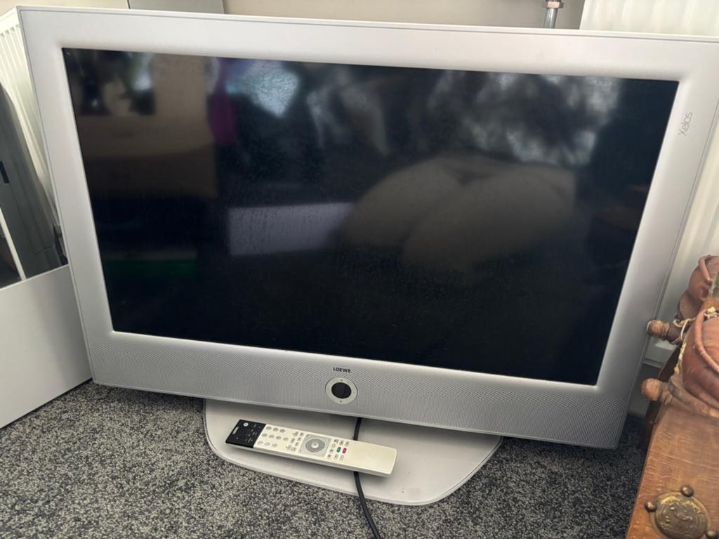 Louwe tv xelos 32 lcd geen smart tv, Ophalen, Philips, 50 Hz, 80 tot 100 cm
