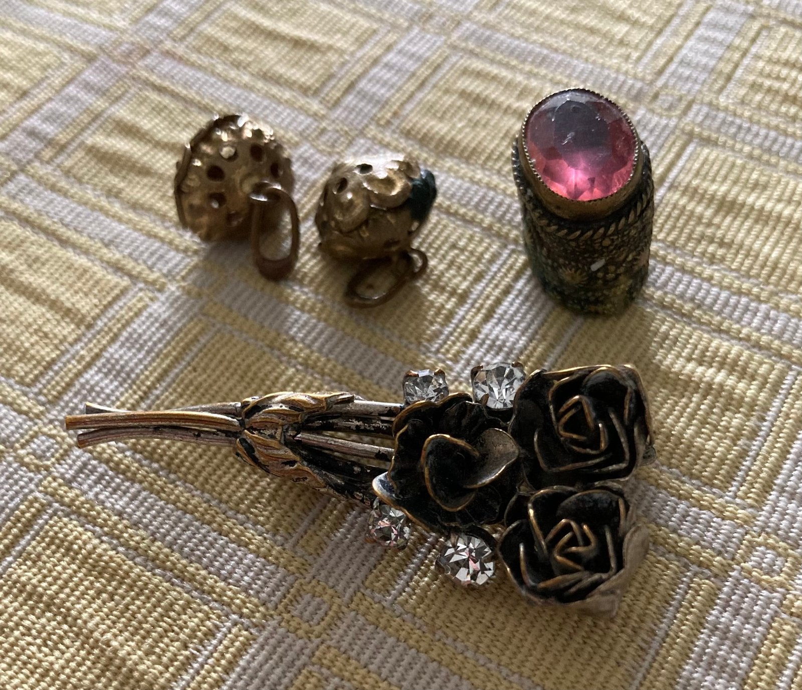 Lotje met sieraden, Overige materialen, 4 tot 7 cm, Gebruikt, Ophalen of Verzenden