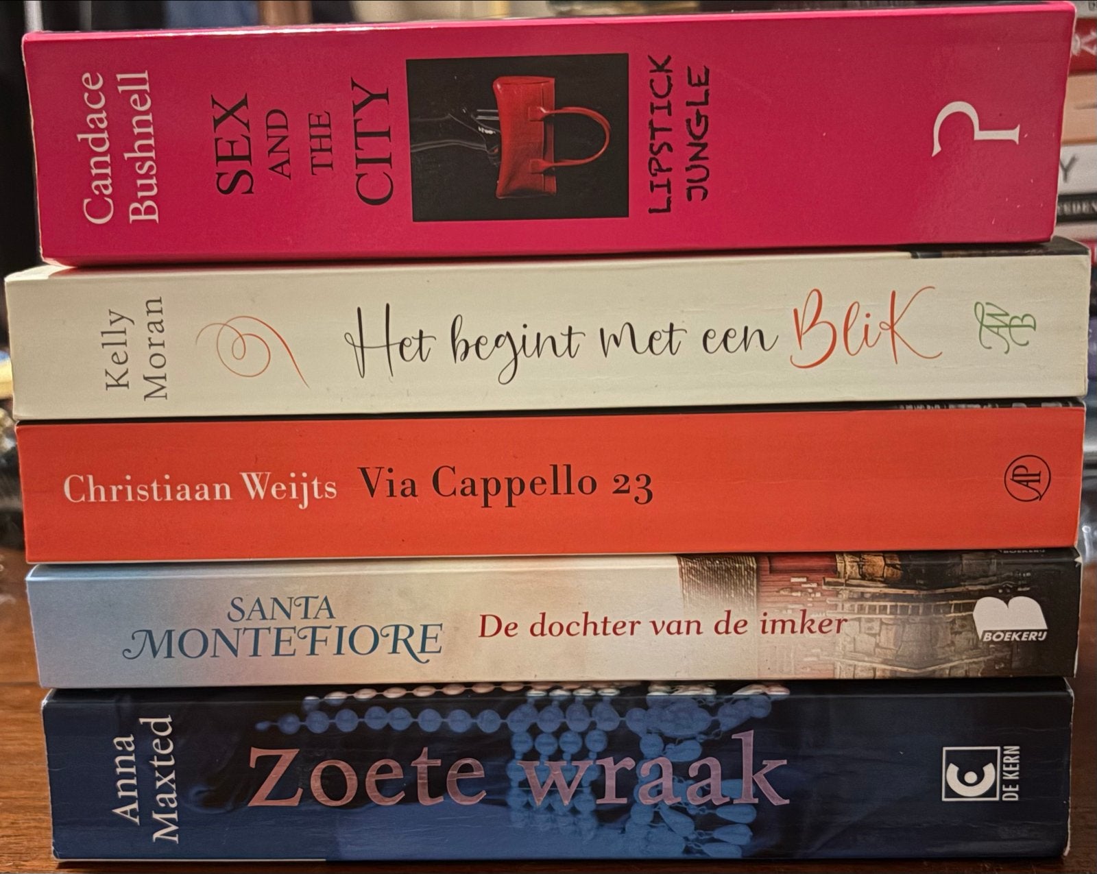 5 Romans: Feelgood en Romantiek in Goede Staat, Boeken, Ophalen of Verzenden, Gelezen, Nederland