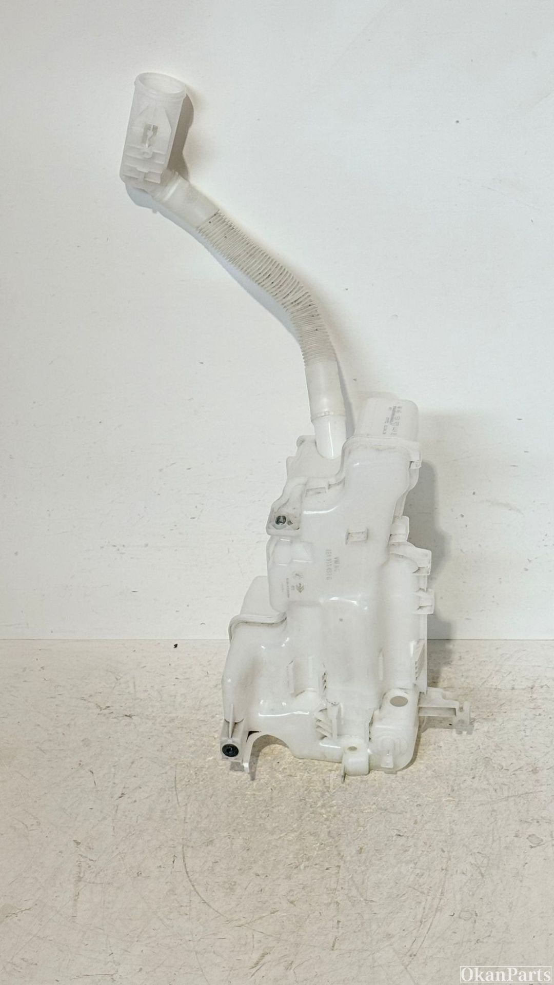 Skoda Enyaq iV ruitensproeier reservoir 1EA955449B