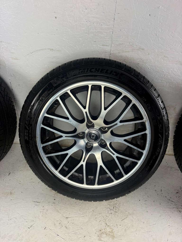 BMW 3 serie e46 e90 velgen 18" 5x120 winterset 8mm Michelin, Niet ingevuld, 18 inch, Gebruikt, Banden en Velgen