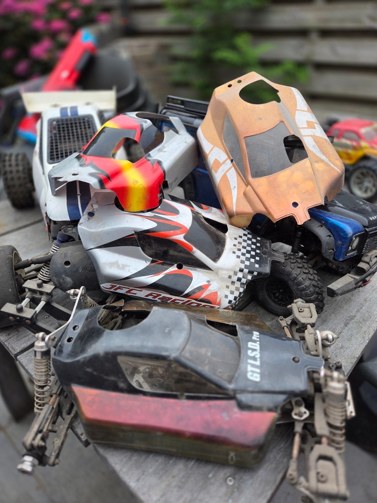 Complete RC-hobbypartij + enorm onderdelen pakket, Hobby en Vrije tijd, Modelbouw | Radiografisch | Auto's, Ophalen, Gebruikt
