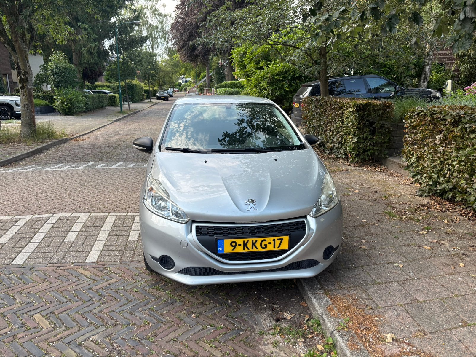 Peugeot 208 1.0 VTI 50KW/68PK 3-D 2013 Grijs, Voorwielaandrijving, Euro 5, Origineel Nederlands, Particulier