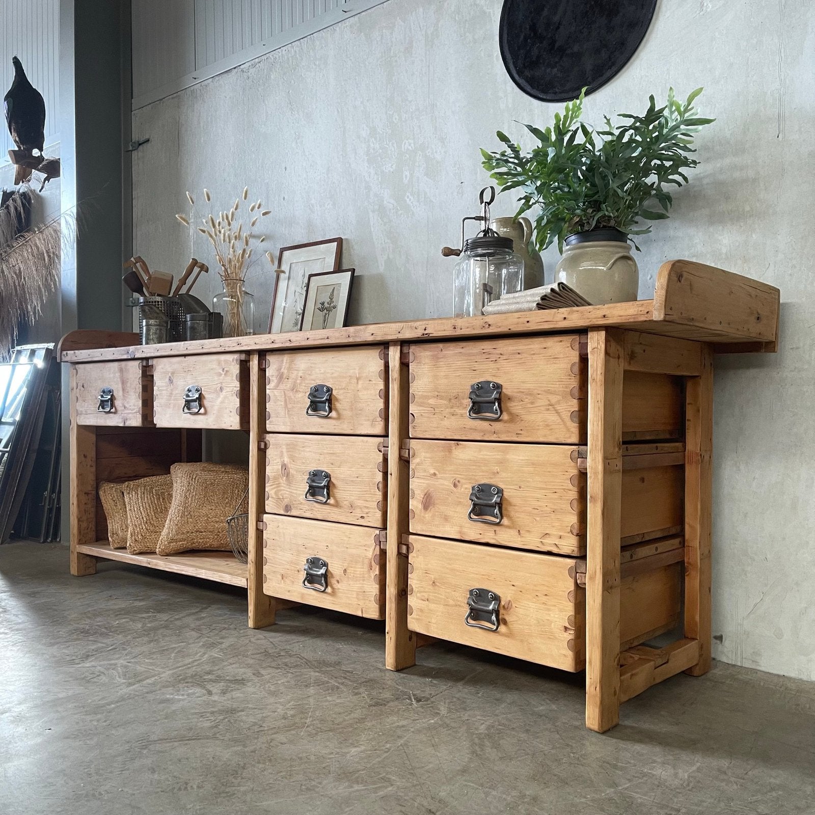 Oude bakkerswerkbank, vintage werkbank, dressoir, toonbank, Ophalen