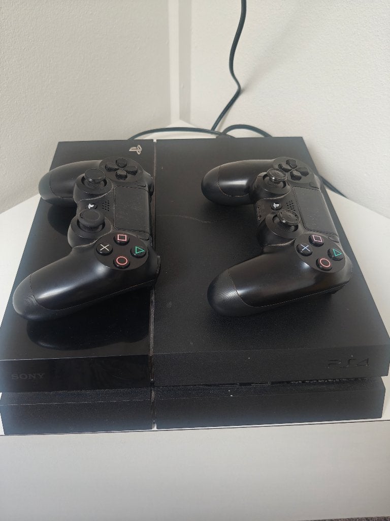 PS4