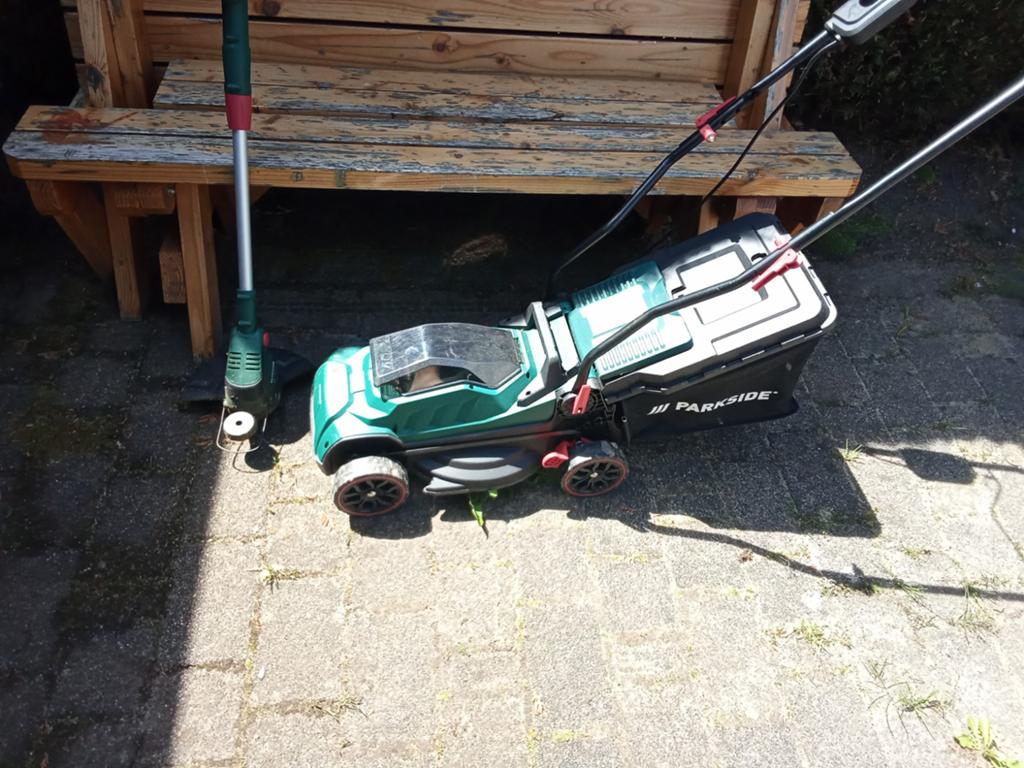 Parkside 20V Accu Grasmaaier en Grastrimmer Set, Tuin en Terras, Grasmaaiers, Ophalen