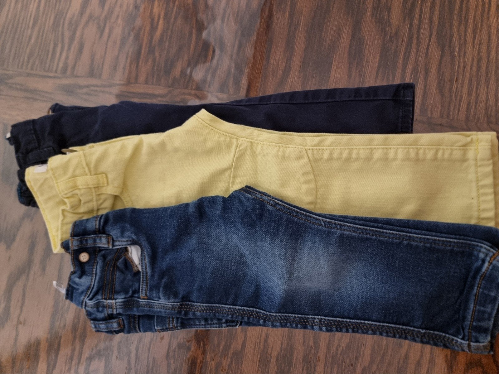 Baby broeken maat 18 maanden - 3 stuks, Kinderen en Baby's, Babykleding | Overige, Ophalen of Verzenden, Gebruikt, Diverse, Jongetje of Meisje