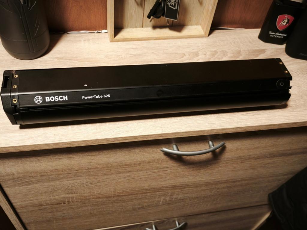 Bosch Accu 625 wh, Ophalen of Verzenden, Zo goed als nieuw