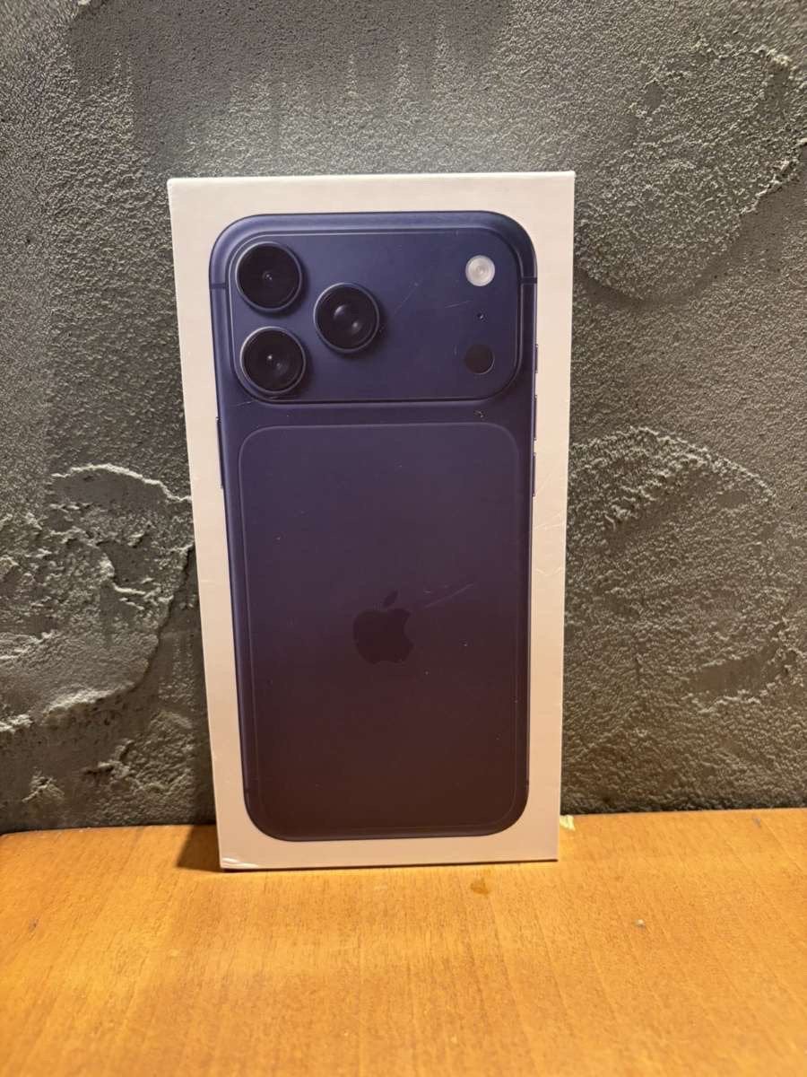 Iphone 17 pro max, Telecommunicatie, Mobiele telefoons | Apple iPhone, Ophalen of Verzenden, Zo goed als nieuw, Zwart, 256 GB