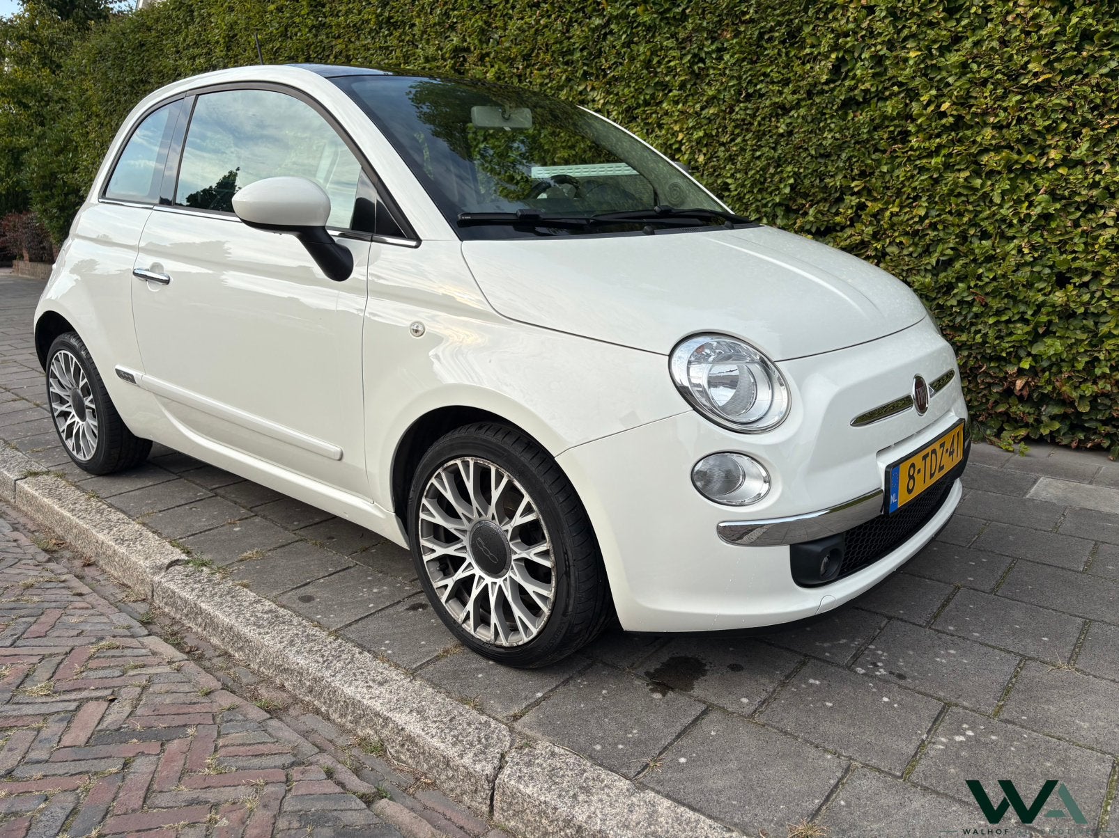 Fiat 500 0.9 TwinAir Lounge | 50.000 km | Pano | Rood leer, Voorwielaandrijving, 31 €/maand, Origineel Nederlands, Bedrijf
