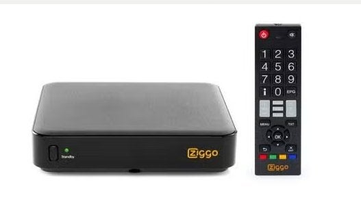 Ziggo Humax IRHD 5500C/NL Mediabox set + afstandsbediening, Ophalen of Verzenden, Gebruikt, Decoder