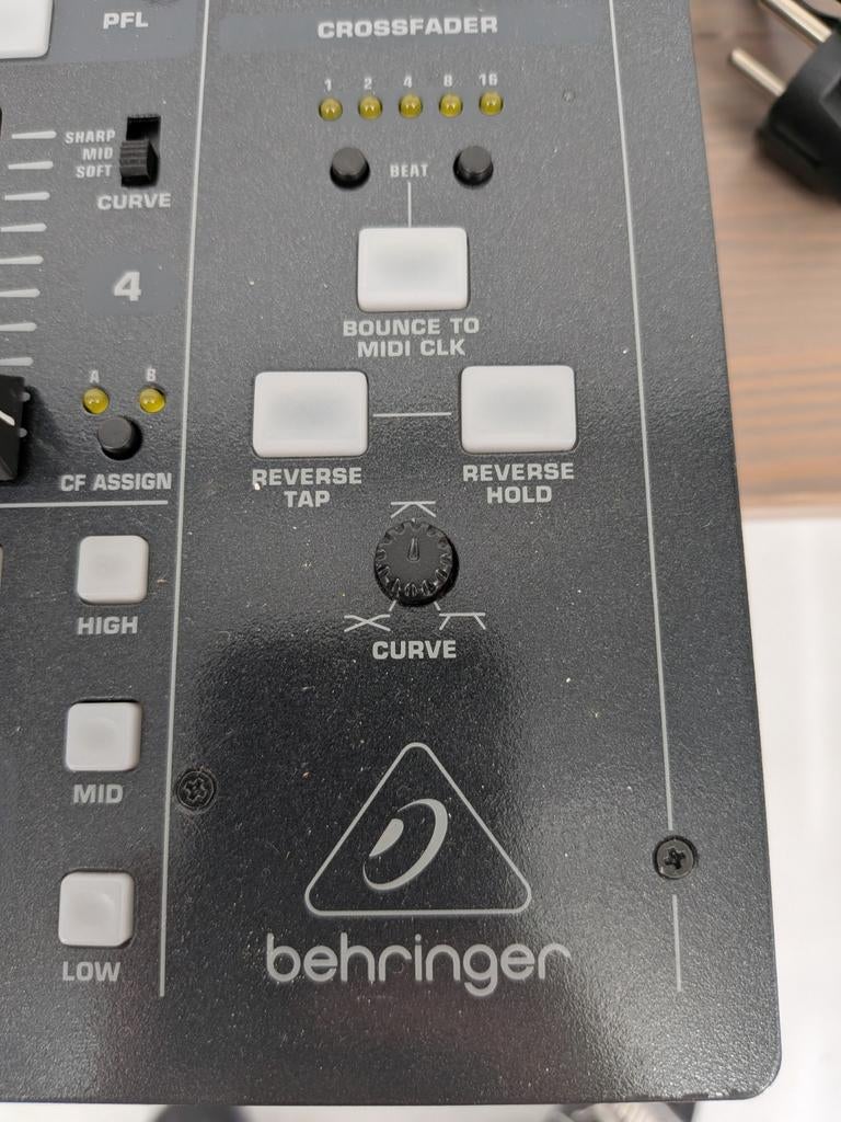 Behringer DDM4000 Digital DJ Mixer | 5-Channel | FX | MIDI, Ophalen of Verzenden, Zo goed als nieuw, Nvt, Nvt