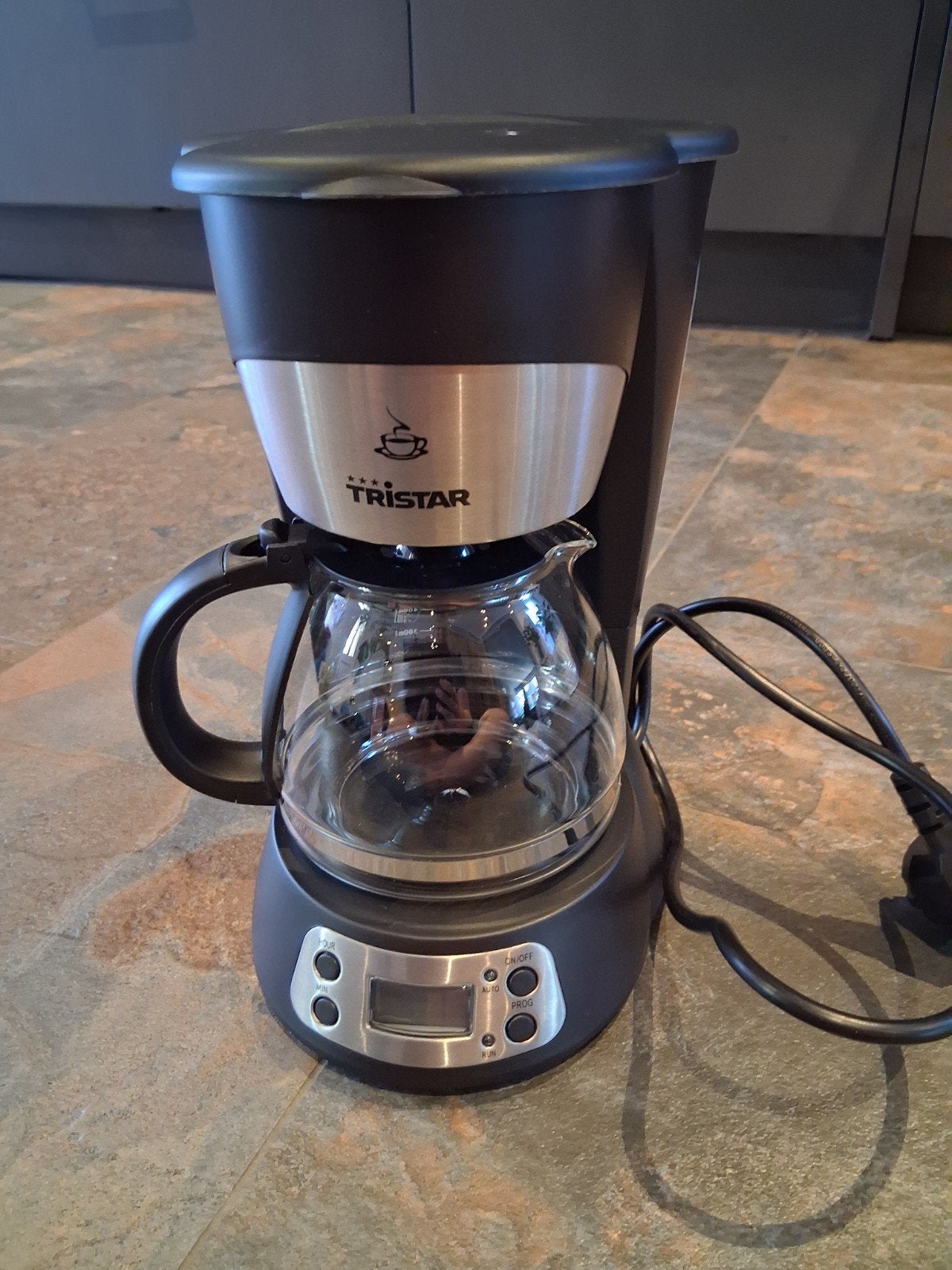 Tristar CM-1235 camping Koffiezetapparaat met digitale timer, Ophalen, Koffiemachine, Gemalen koffie, Zo goed als nieuw