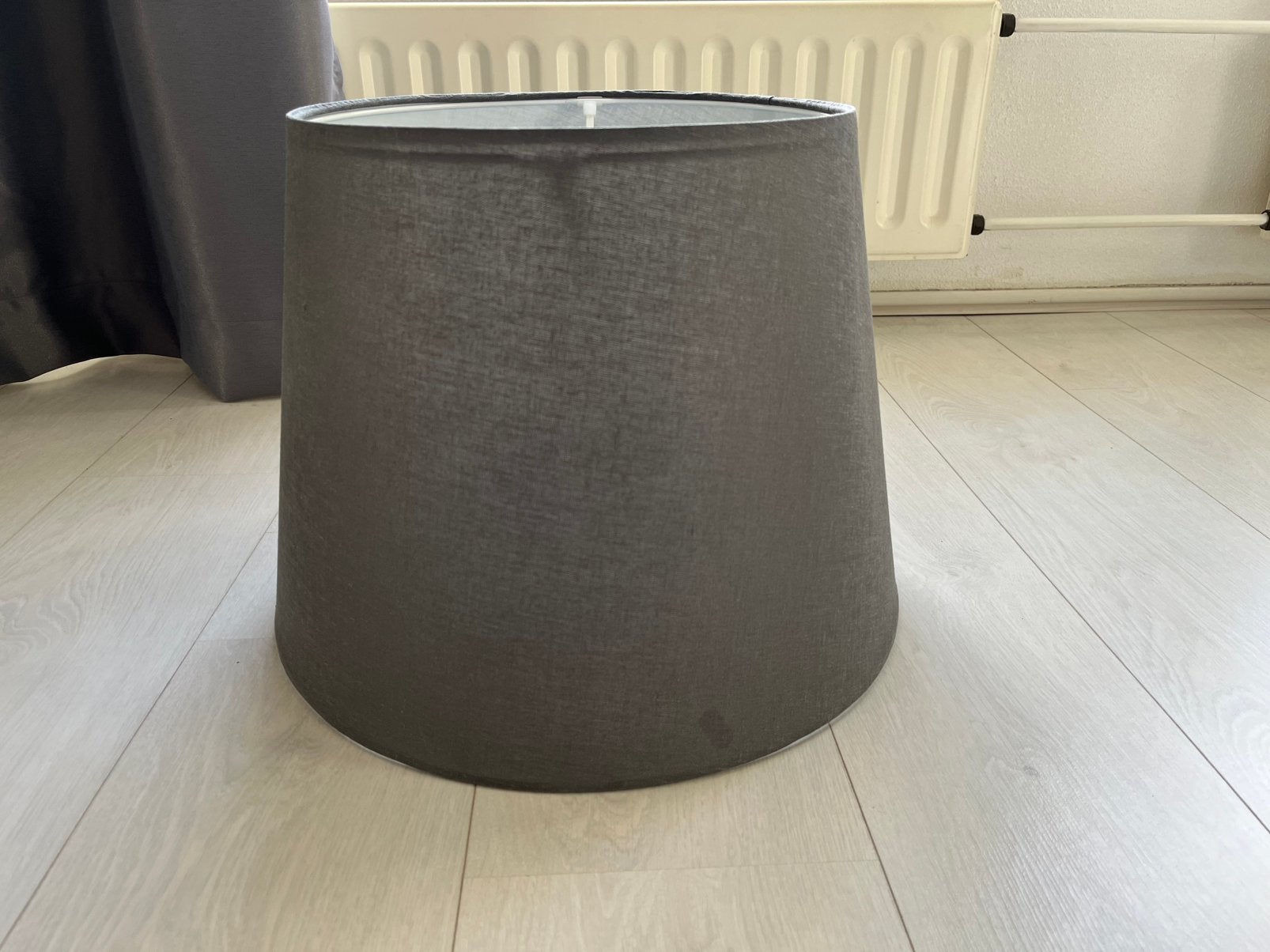 Grijze lampenkap, Huis en Inrichting, Ophalen, Zo goed als nieuw, Rond