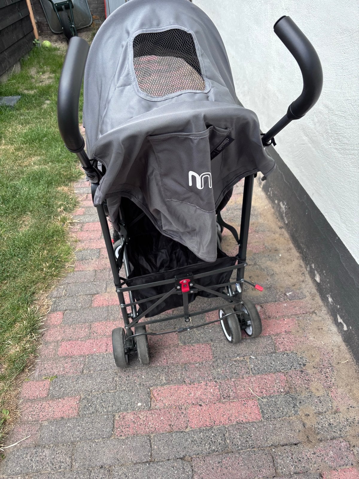 Miley buggy - verstelbaar, driepunt gesp, zo goed als nieuw, Ophalen, Zo goed als nieuw, Overige merken, Verstelbare rugleuning