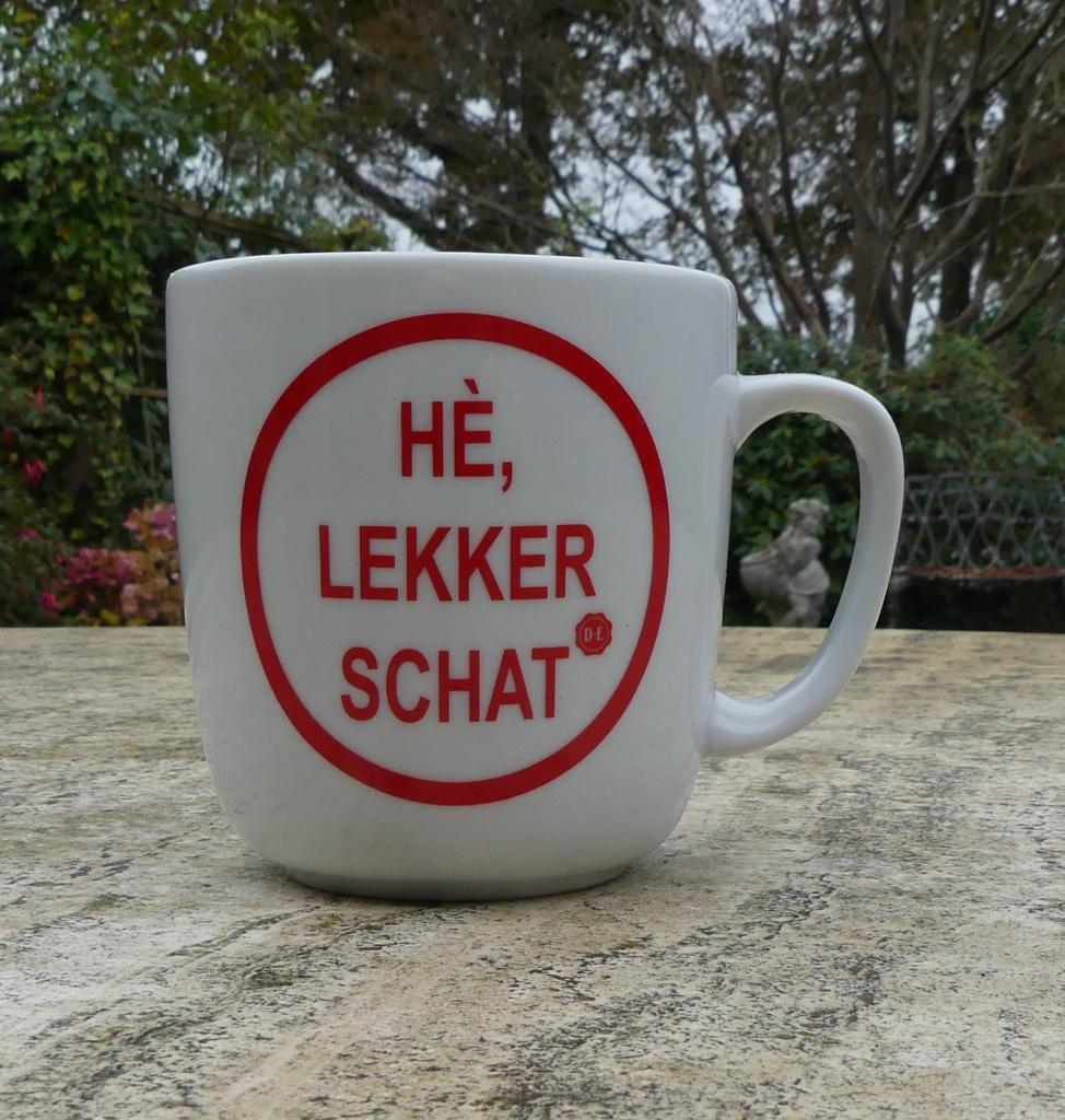 D E Douwe Egberts Mokken Senseo Buren Vlaggetjes Mokjes, Nieuw, Ophalen of Verzenden, Wedgwood, Kop(pen) en/of Schotel(s)