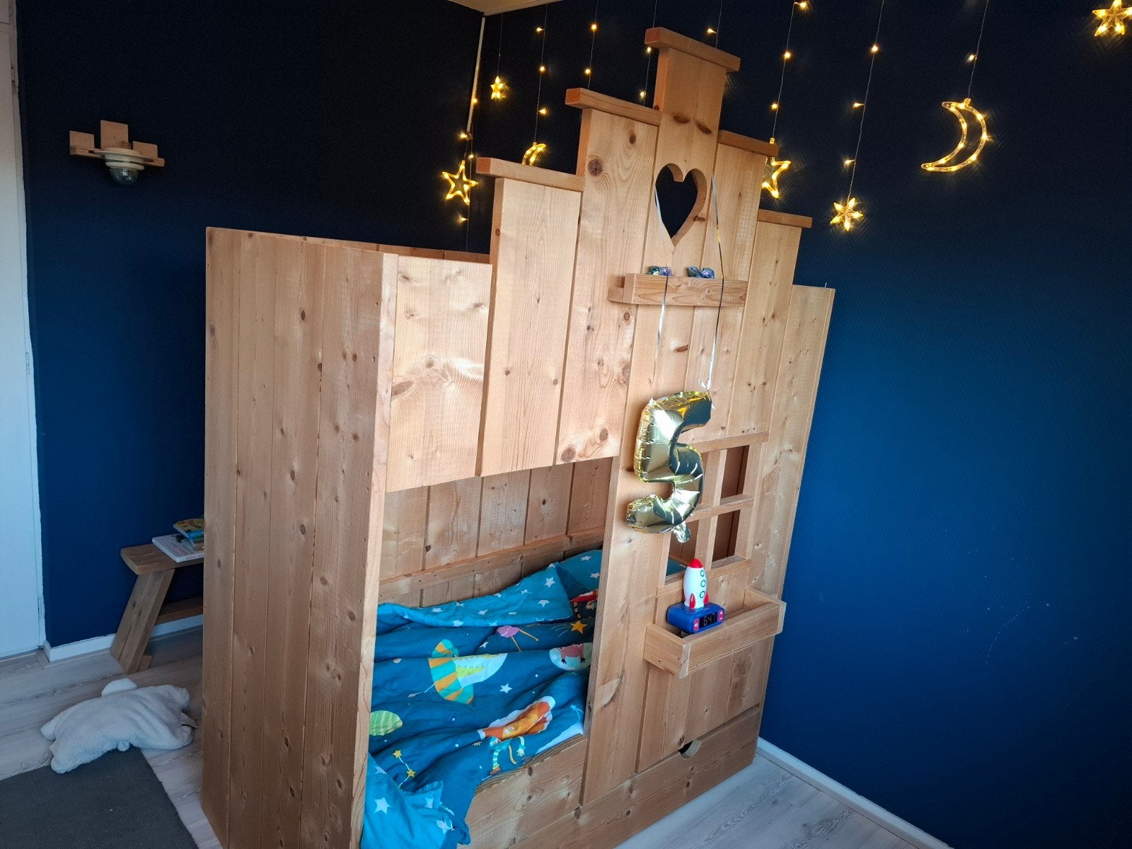 Bed - Steigerhout -  Kinderbed - peuter -  peuterbed, Ophalen, Gebruikt, Eenpersoons, Bruin