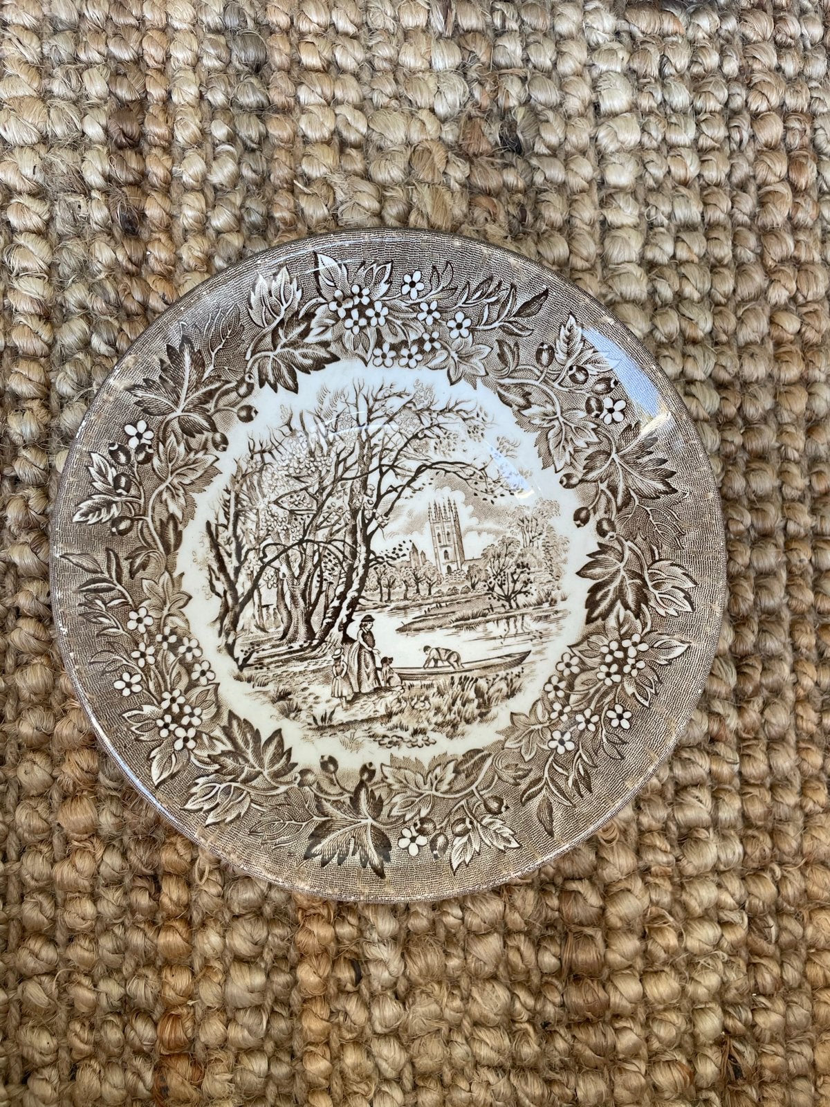 Vintage Castle English Ironstone schotel - Bruin decor, Antiek en Kunst, Antiek | Servies los, Ophalen of Verzenden