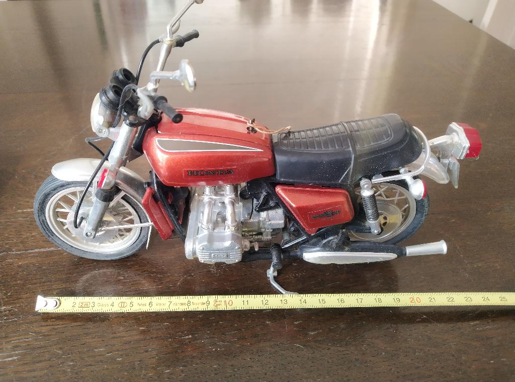Honda Goldwing GL 100 model 1982 metalen model, Ophalen of Verzenden, Gebruikt