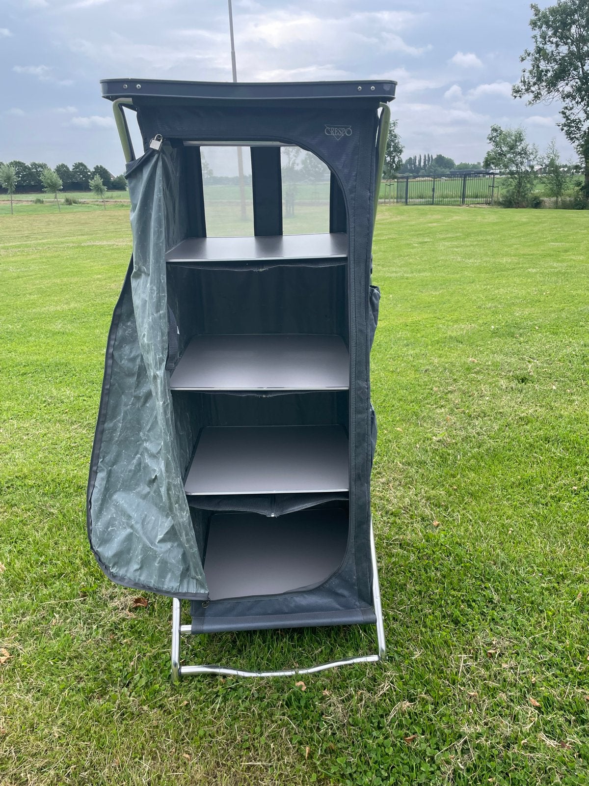 Crespo campingkast met 4 planken, Ophalen of Verzenden, Gebruikt