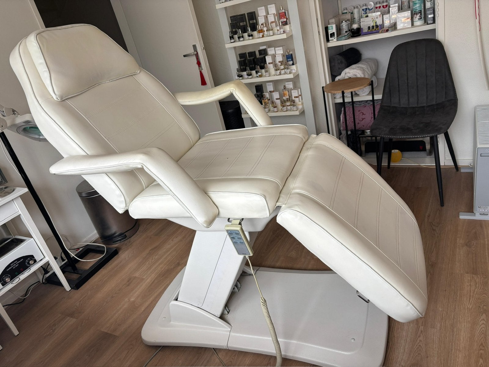 Professionele behandelstoel, Ophalen, Gebruikt, Massagestoel of Kussen