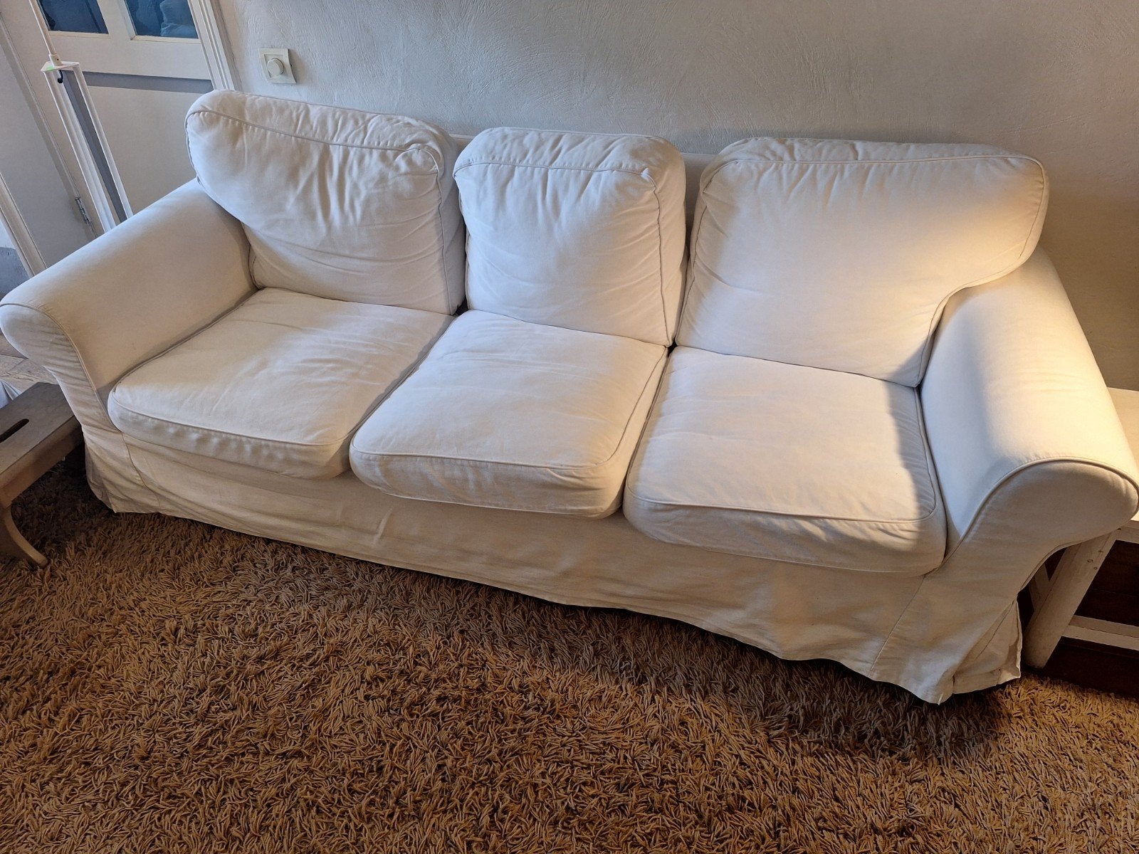 2x IKEA Ektorp 3-zitsbanken, wit, hoezen vervangbaar, Huis en Inrichting, Banken | Bankstellen, Ophalen, Gebruikt, Driepersoons
