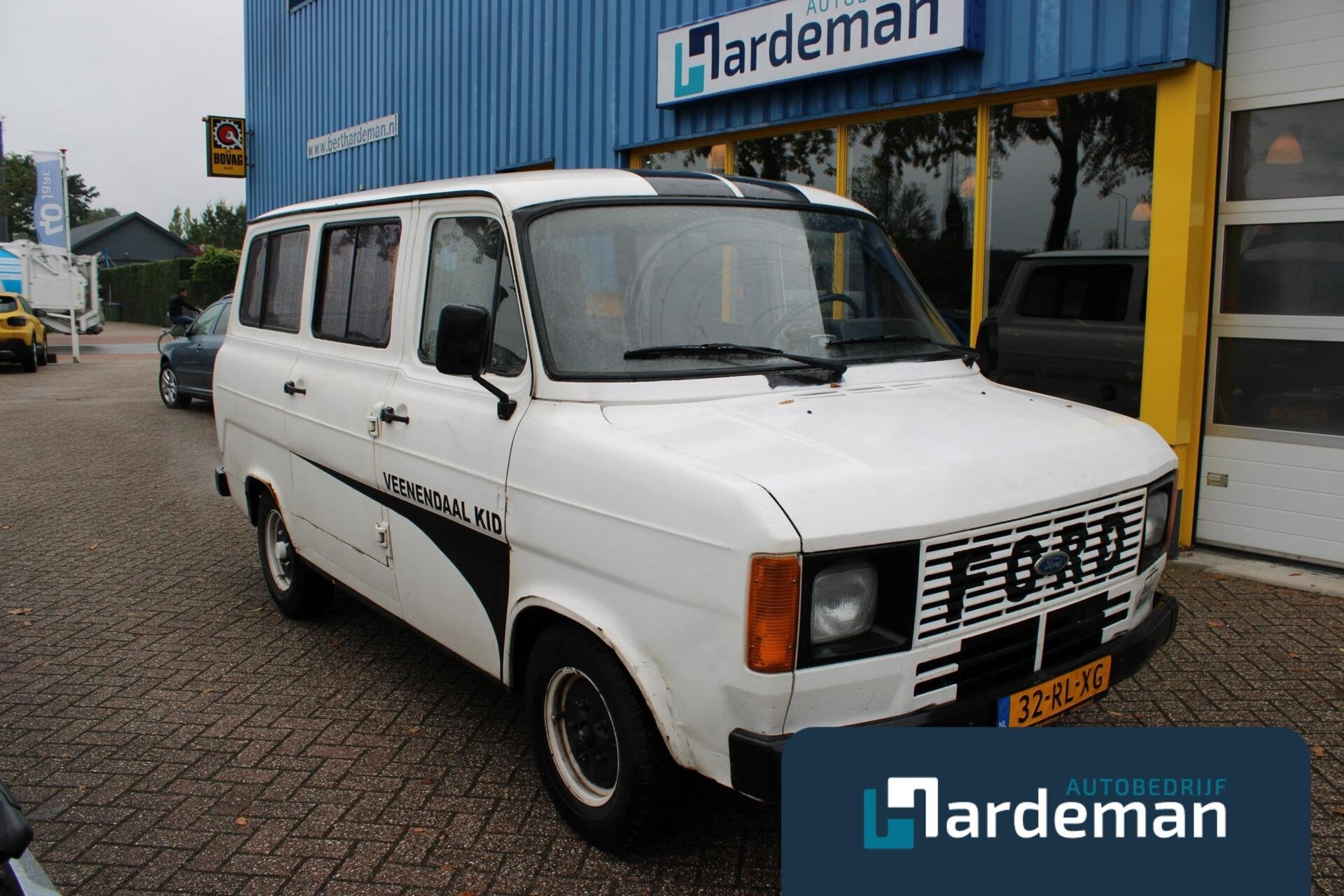 Ford Transit 2.0 Klassieke Transit 8pers, Gebruikt, 8 stoelen, Met garantie (alle), Wit
