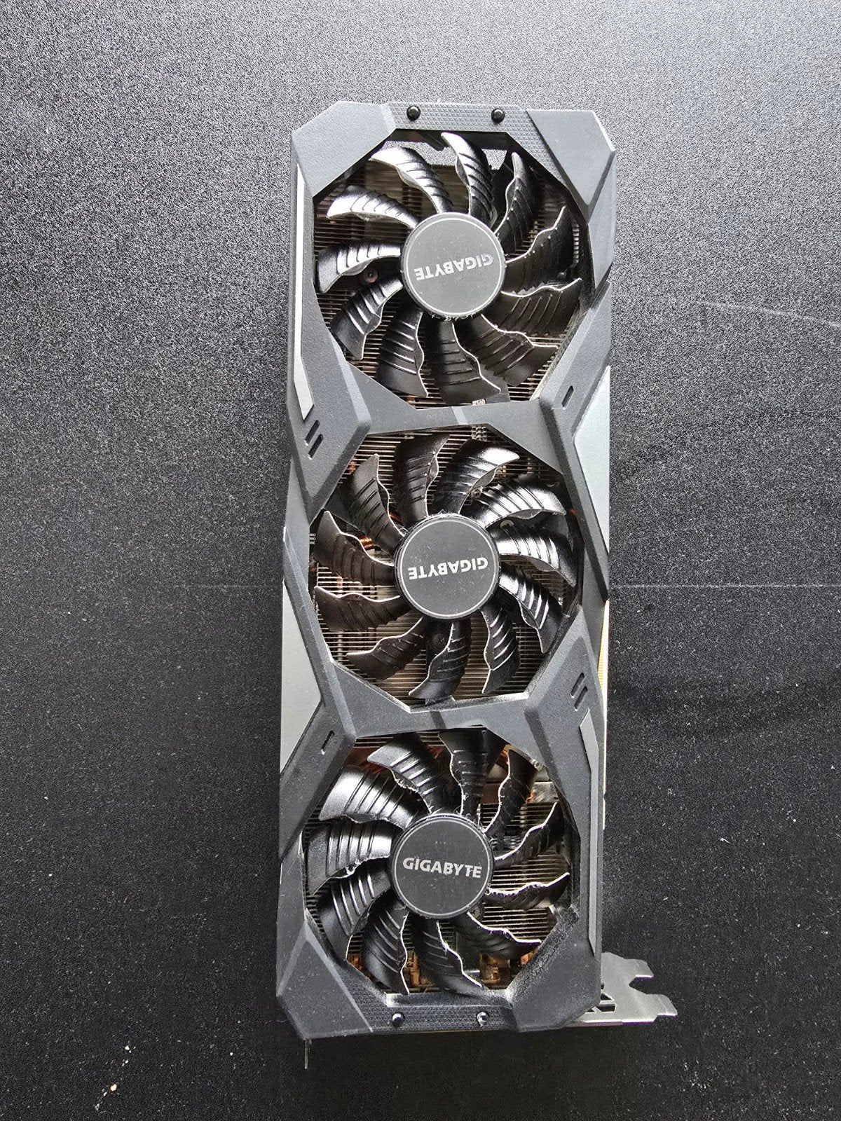 GiBy8gb NVIDIA GeForce RTX 2070 super windforce oc v2, Ophalen, PCI-Express 3, Gebruikt, GDDR6