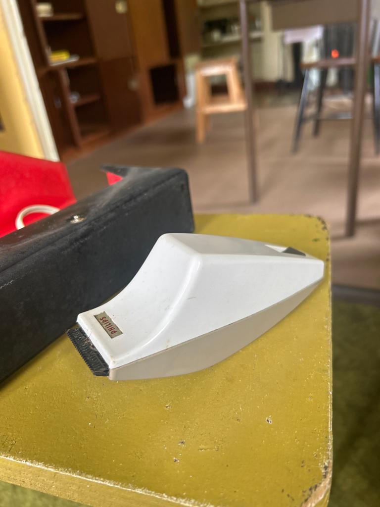 Vintage Philips tondeuse met etui - Werkt nog!, Muziek en Instrumenten, Ophalen of Verzenden, Zo goed als nieuw