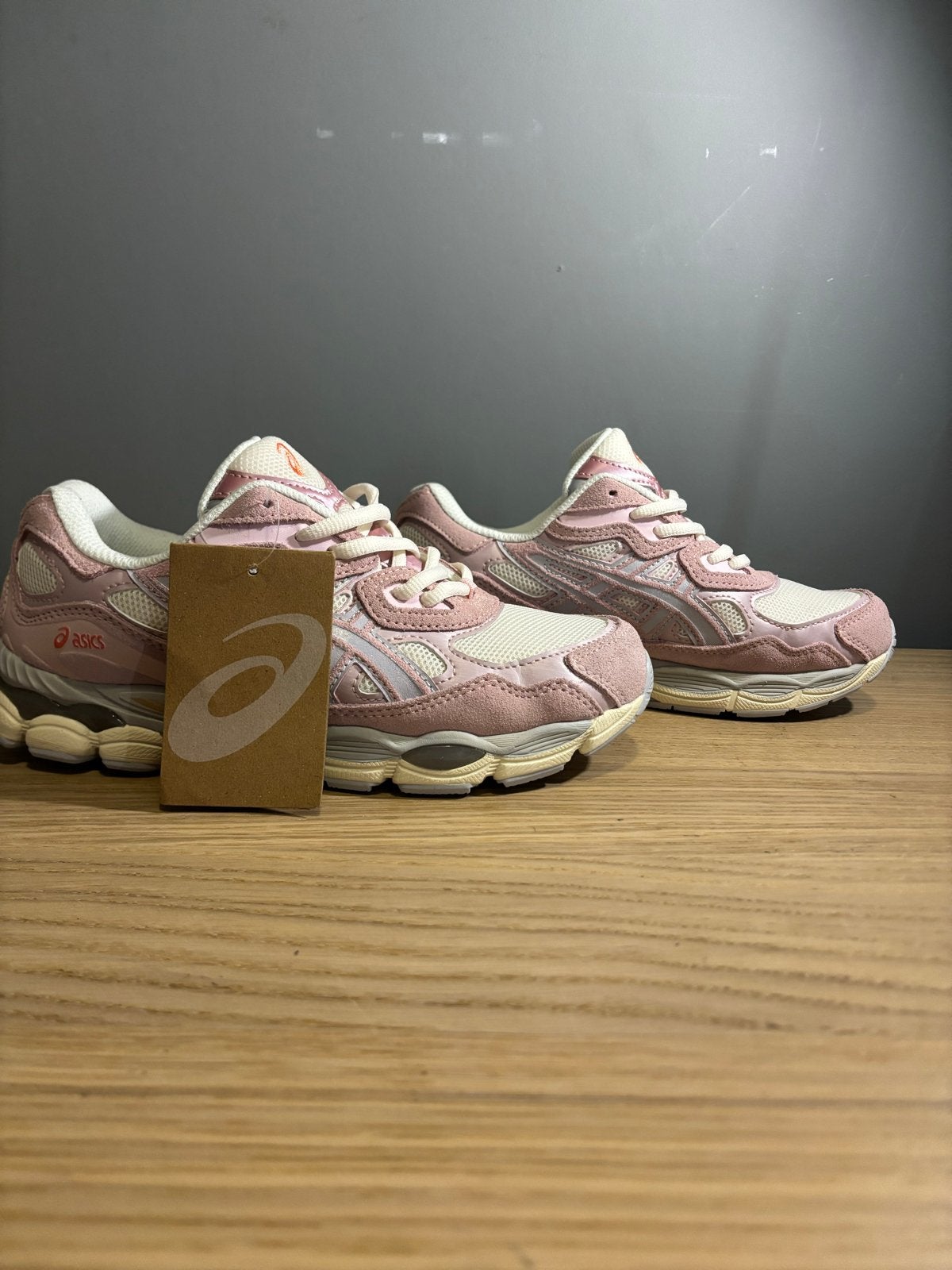 Nieuwe Asics Gel sneakers maat 39 roze, Kleding | Dames, Schoenen, Ophalen of Verzenden, Nieuw, Roze, Sneakers of Gympen