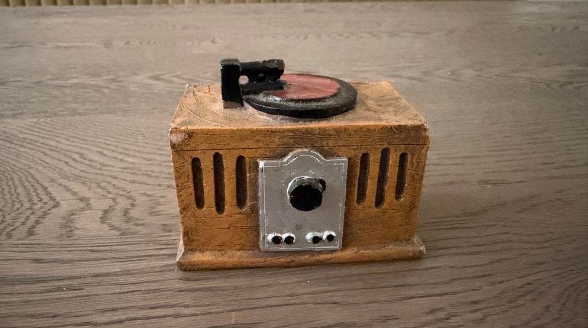 Miniatuur Platenspeler, Ophalen of Verzenden, Zo goed als nieuw, Poppenhuis