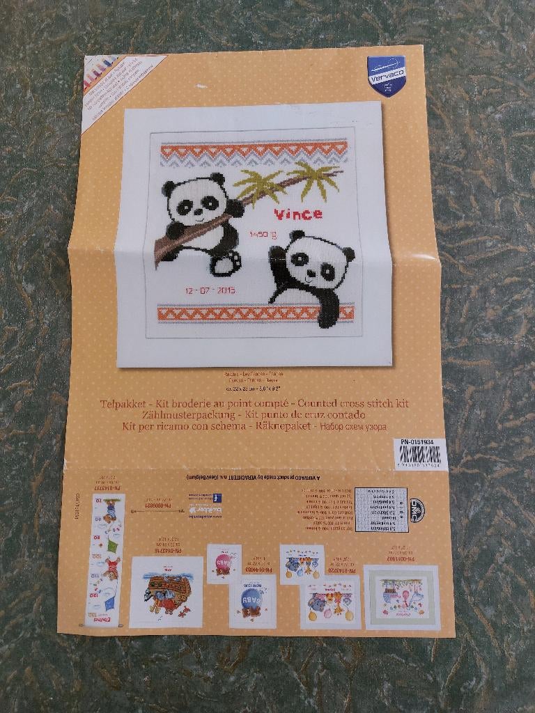 Borduurpakket, Geboortetegel Panda's, Ophalen of Verzenden, Nieuw, Handborduren, Borduurpakket