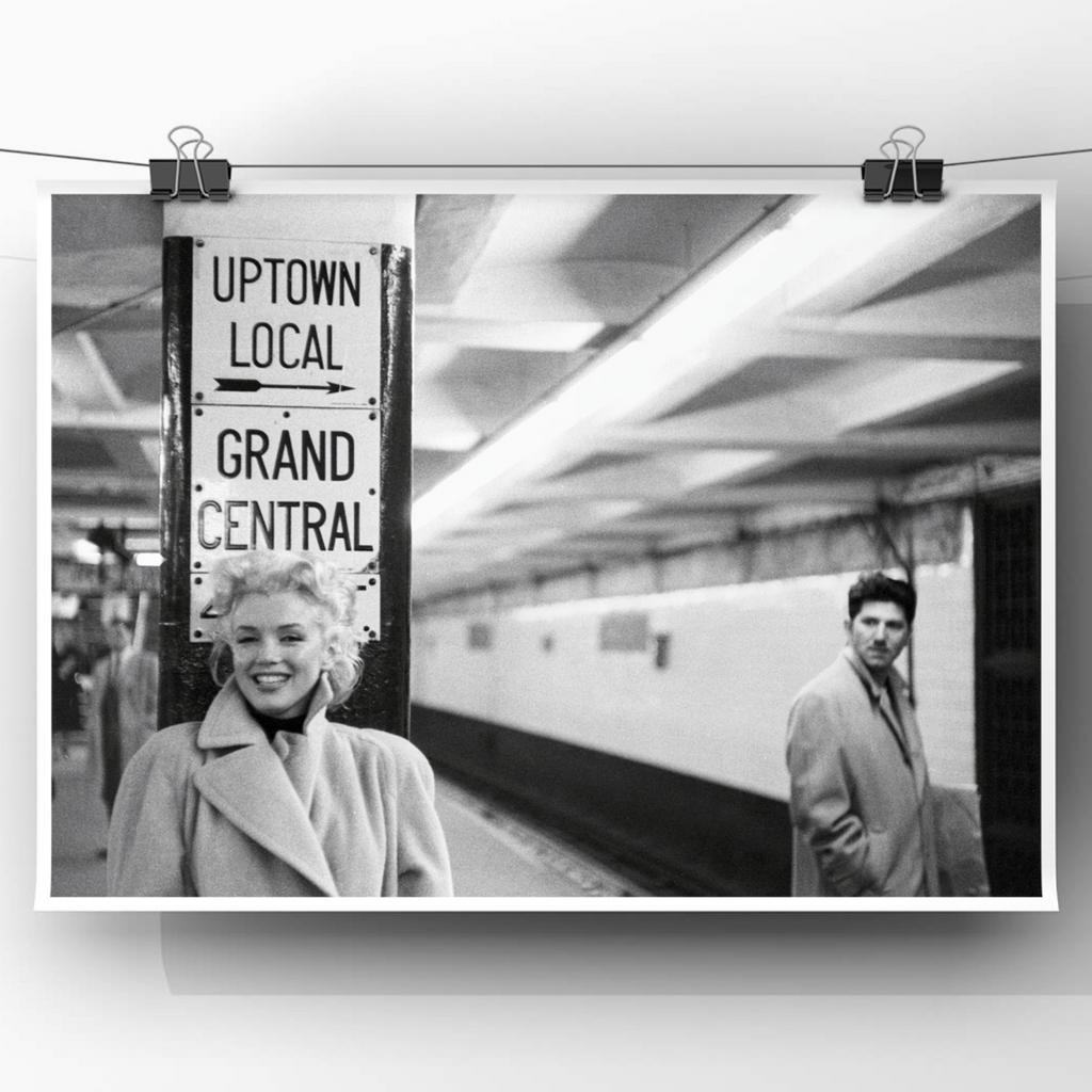 Mid century Fine Art Marilyn Monroe in Grand Central Statio, Ophalen of Verzenden, Voor 1940, Zo goed als nieuw, Overige onderwerpen