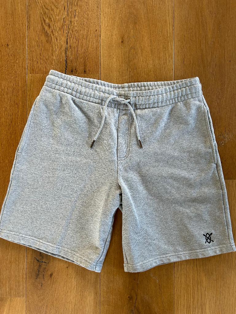 Daily Paper jogging short, Ophalen of Verzenden, Zo goed als nieuw, Daily Paper, Grijs