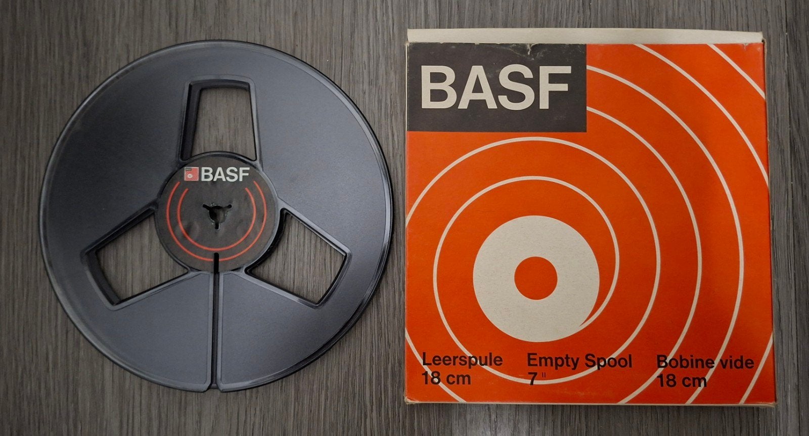 Lege BASF spoel 18 cm in originele doos, Audio, Tv en Foto, Ophalen of Verzenden, Onderdeel