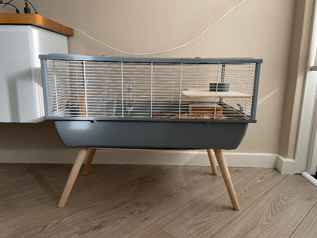Hamster + kooi en toebehoren, Ophalen, Kooi, 60 tot 90 cm, Zo goed als nieuw
